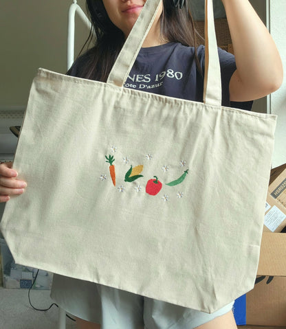 The Sunday Market - Oversized Tote