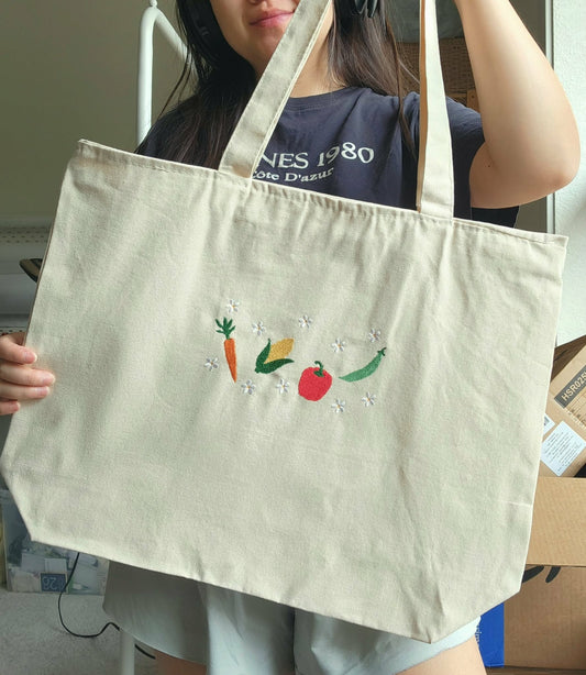 The Sunday Market - Oversized Tote